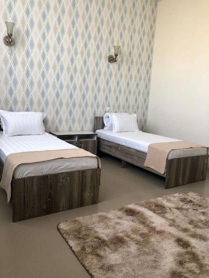 Tarlan Hotel Aktau  Eksteriør bilde